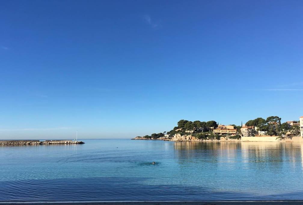 Appartamento Au Coeur Et Au Calme De Bandol, Parking Et Climatisation Esterno foto